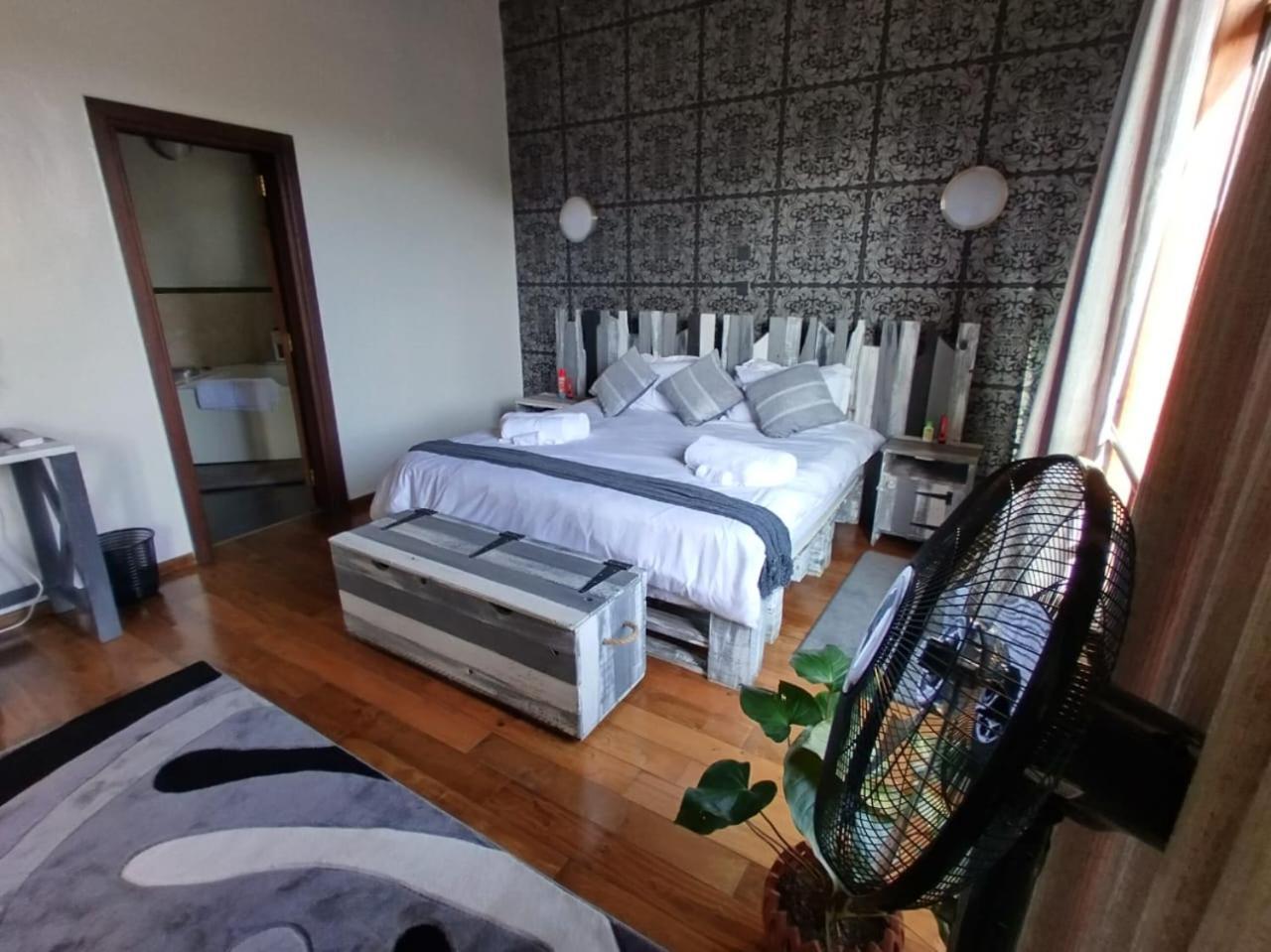 Florances Rest House Nairobi Exteriér fotografie